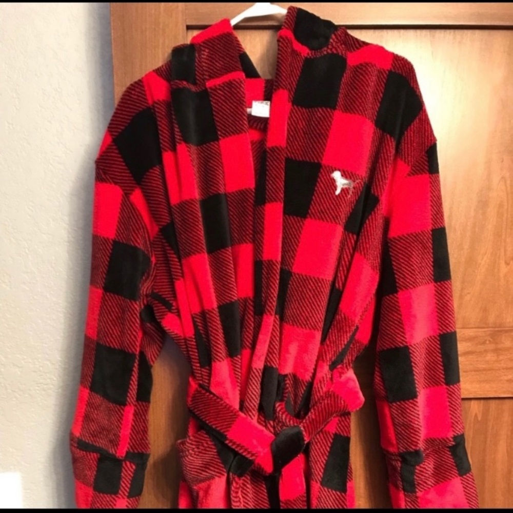 VS Pink Robe